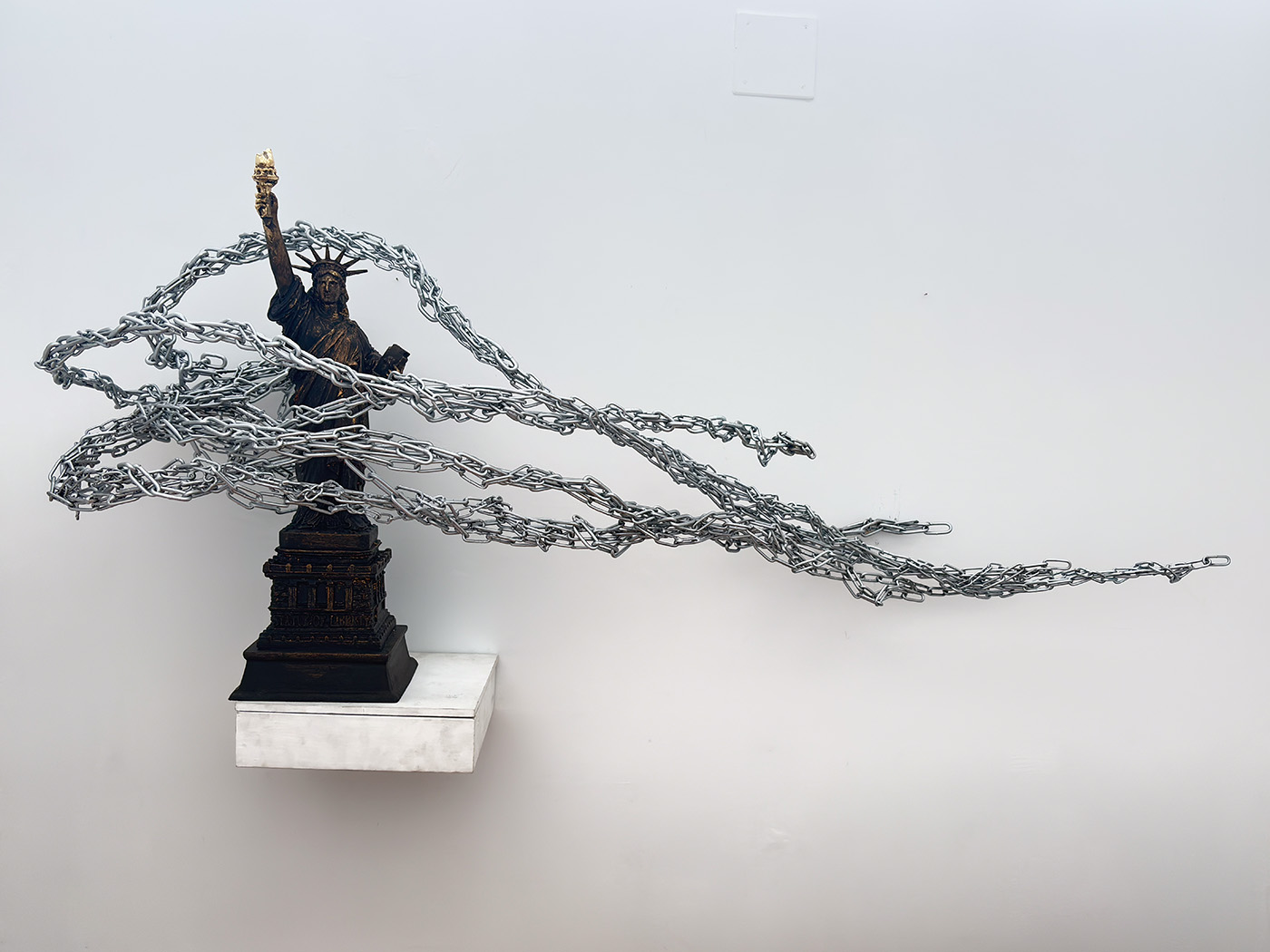 Monumentos Utopicos 2026